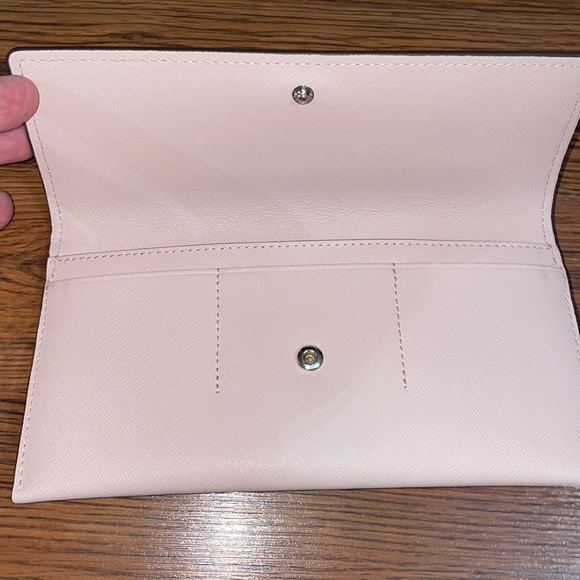 Purse - Picture 2 of 3